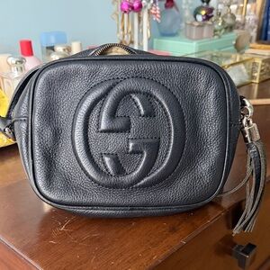 Authentic Gucci Black Pebbled Leather Interlocking GG Camera Bag crossbody